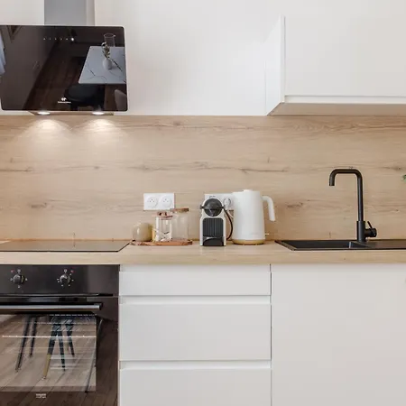 Апартаменты Le Cazaubon - T2 Lumineux Et Confortable