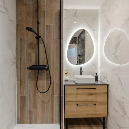 Le Cazaubon - T2 Lumineux Et Confortable Appartement *